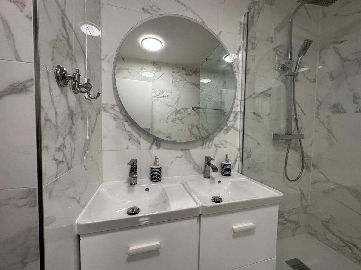 Appt Vue Place De Toscane - 4Min Disneyland-Paris Serris Eksteriør billede