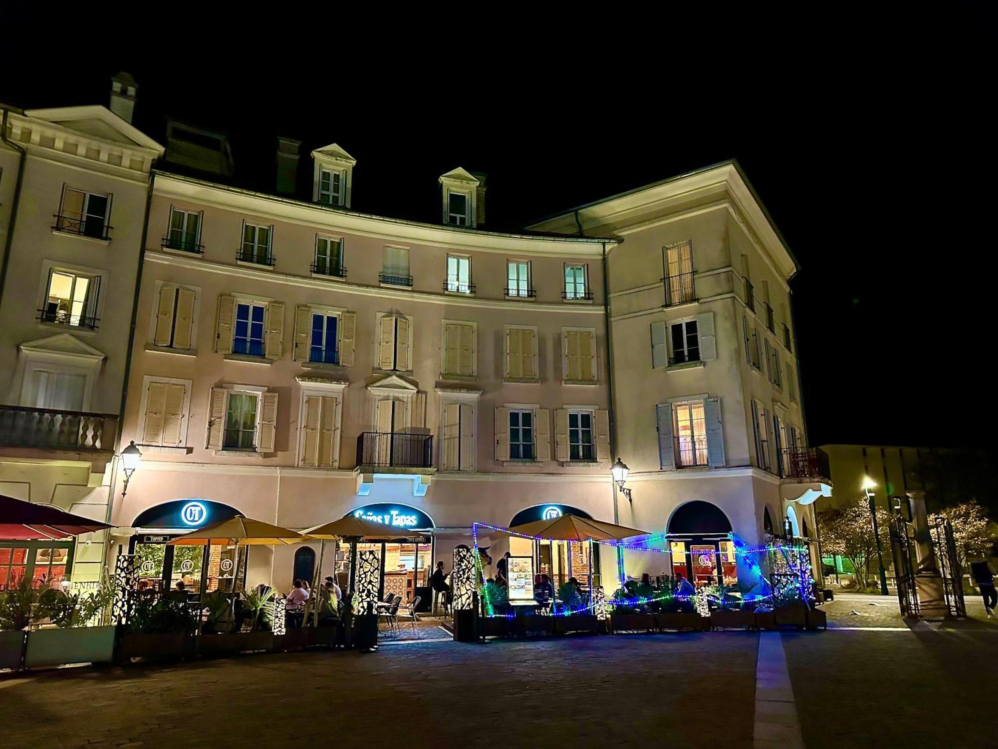 Appt Vue Place De Toscane - 4Min Disneyland-Paris Serris Eksteriør billede